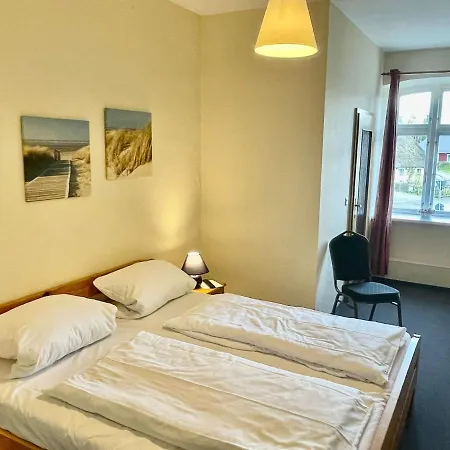 Niemeyers Landgasthof Und Hotel *